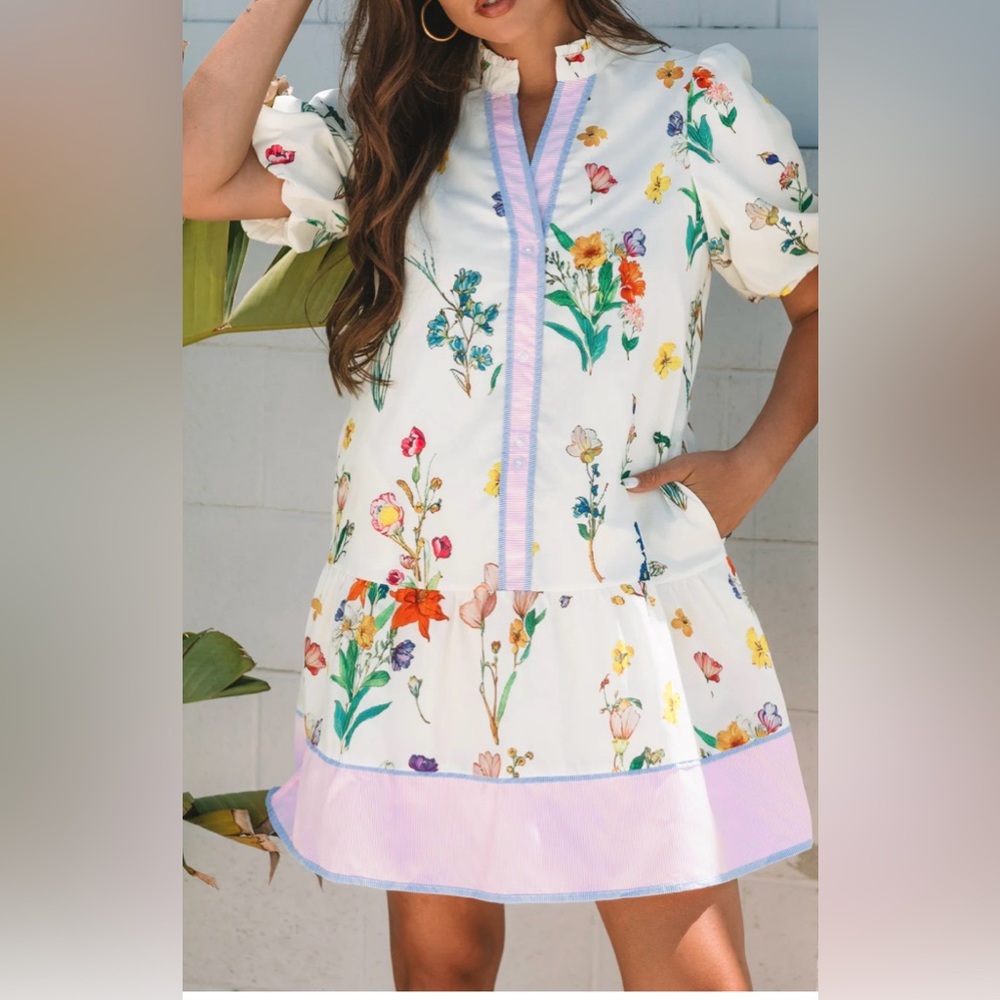 NWT Flirty Floral Print Dress with Puff Sleeves & Pockets